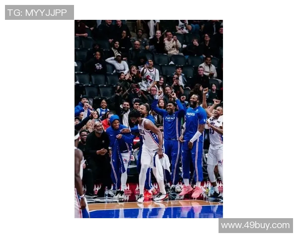 多伦多猛龙对阵新赛季强敌 激烈角逐展现篮球激情与实力对决