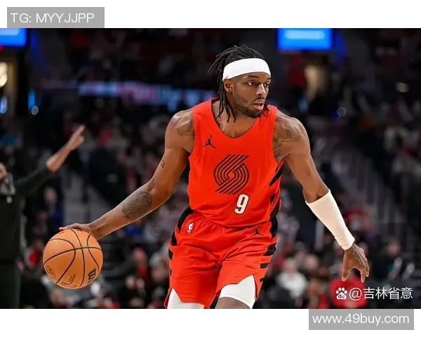 开拓者迎战勇士 激战再起 双方全力争夺季后赛席位